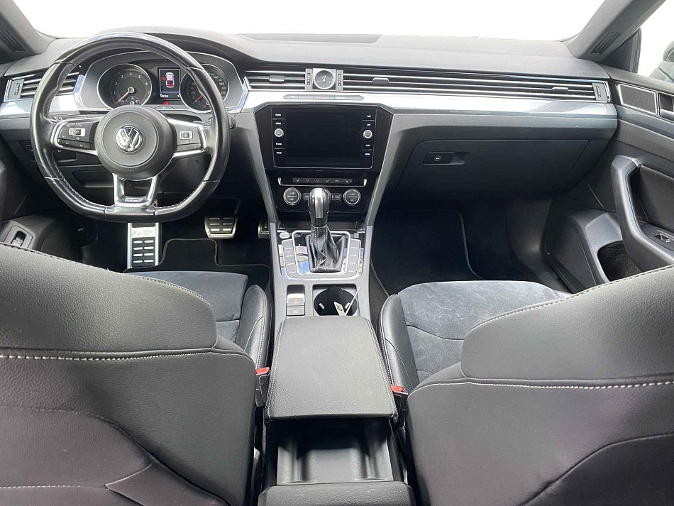 Volkswagen Arteon 2.0 TSi R-Line