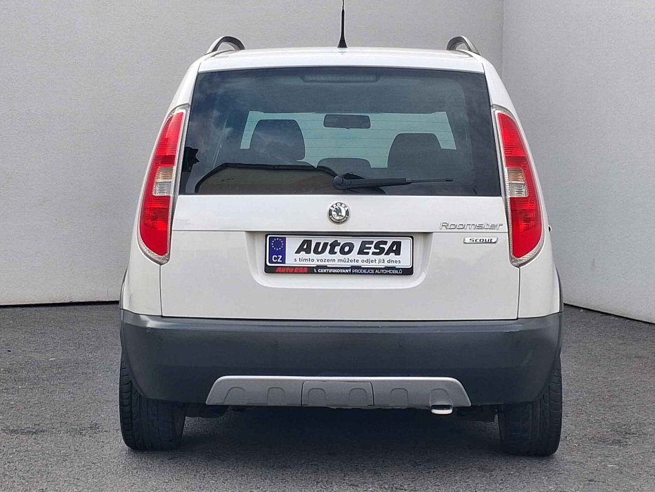 Škoda Roomster 1.2 TSi Scout