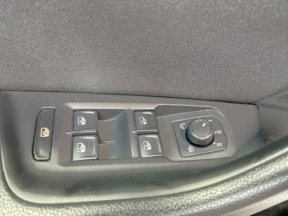 Volkswagen Passat 2.0 TDi 