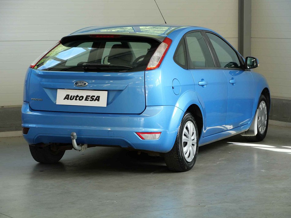 Ford Focus 1.4i 