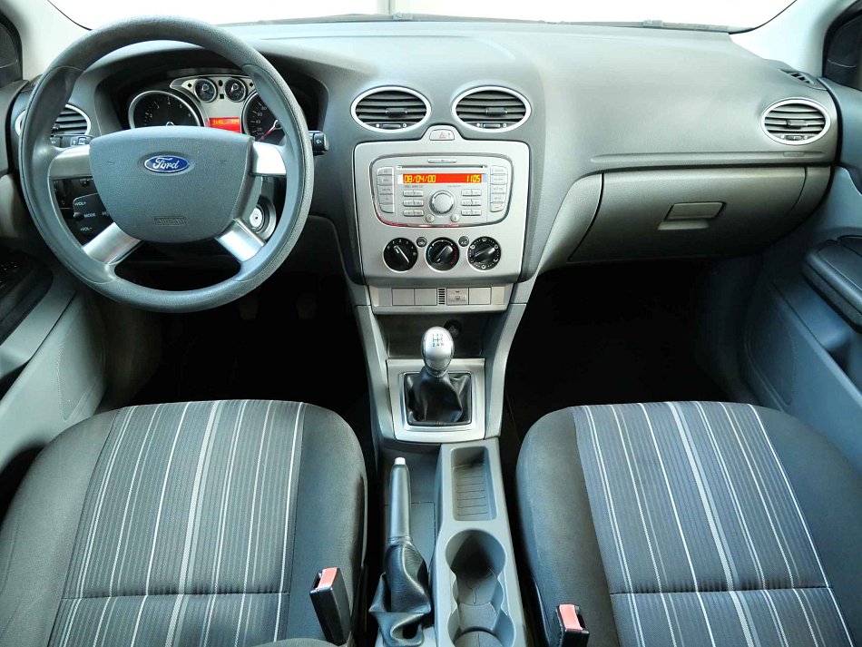 Ford Focus 1.4i 