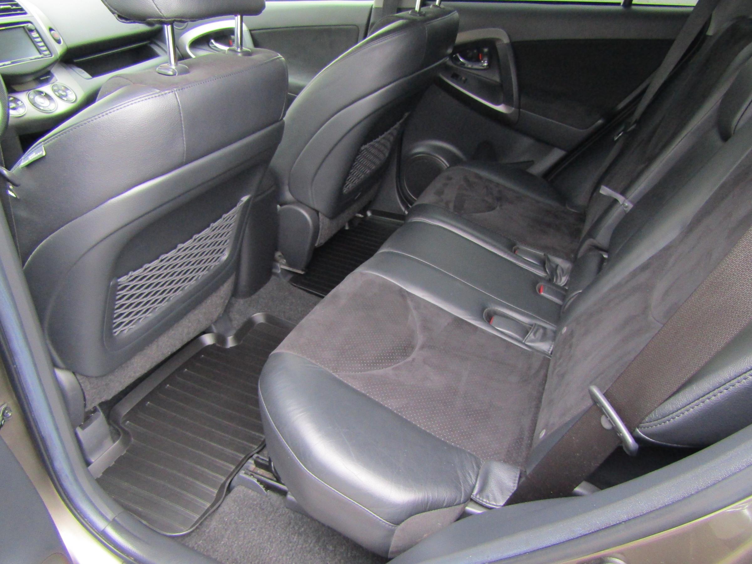 Toyota RAV4, 2010 - pohled č. 14