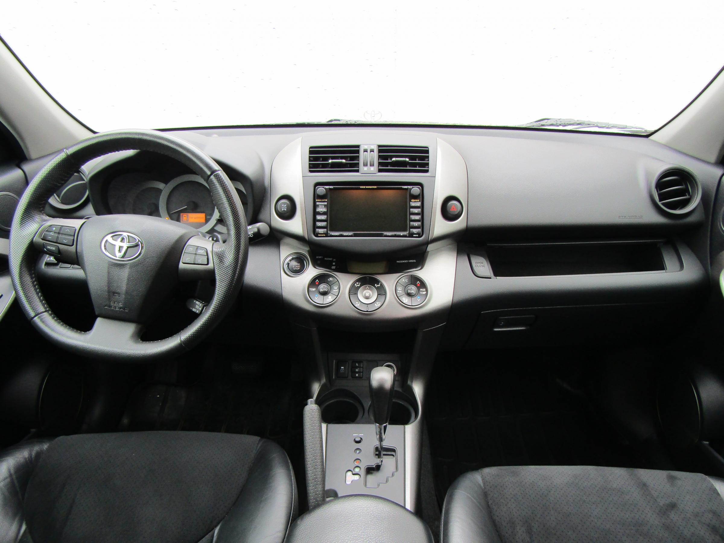 Toyota RAV4, 2010 - pohled č. 17
