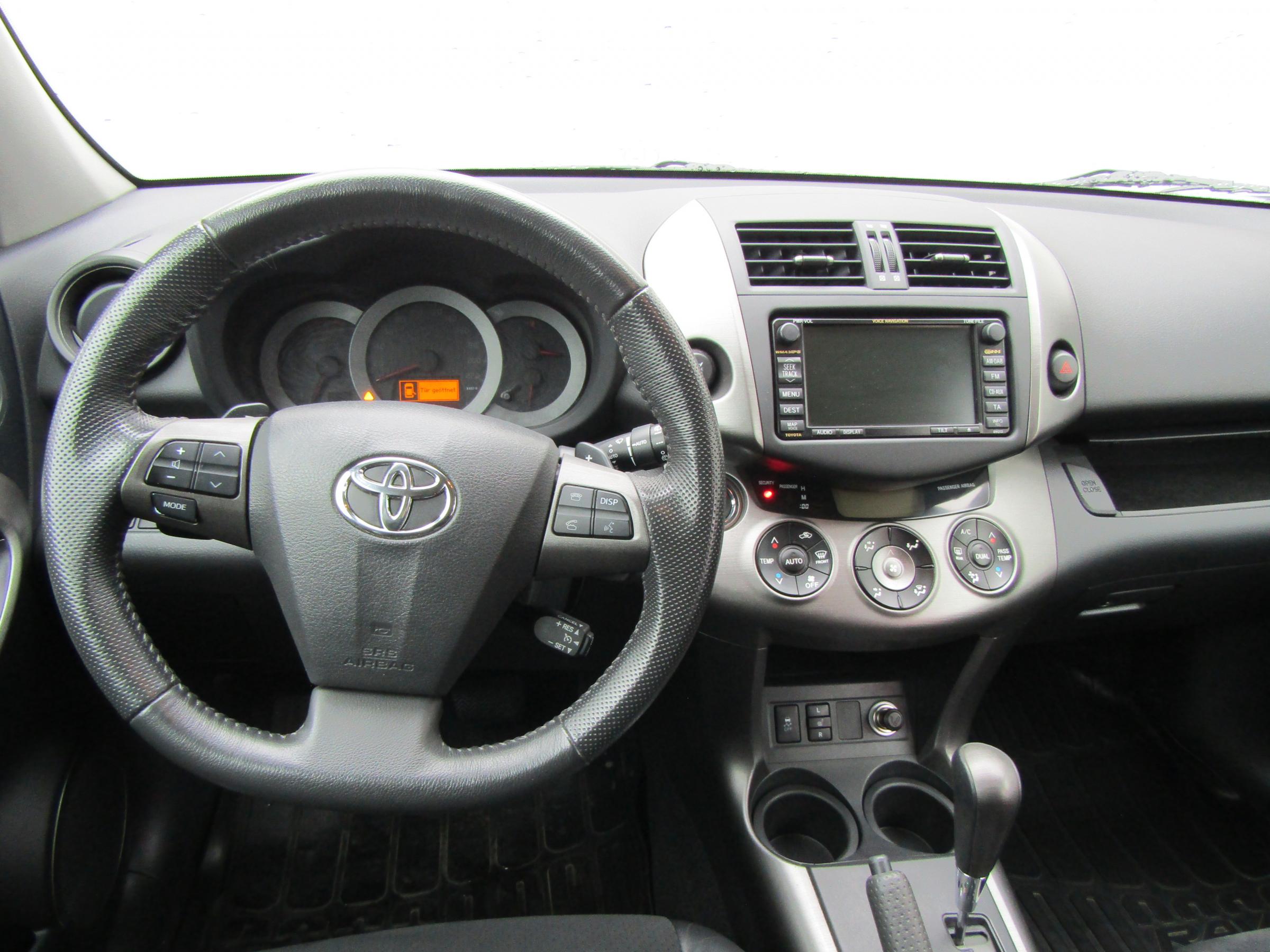 Toyota RAV4, 2010 - pohled č. 18