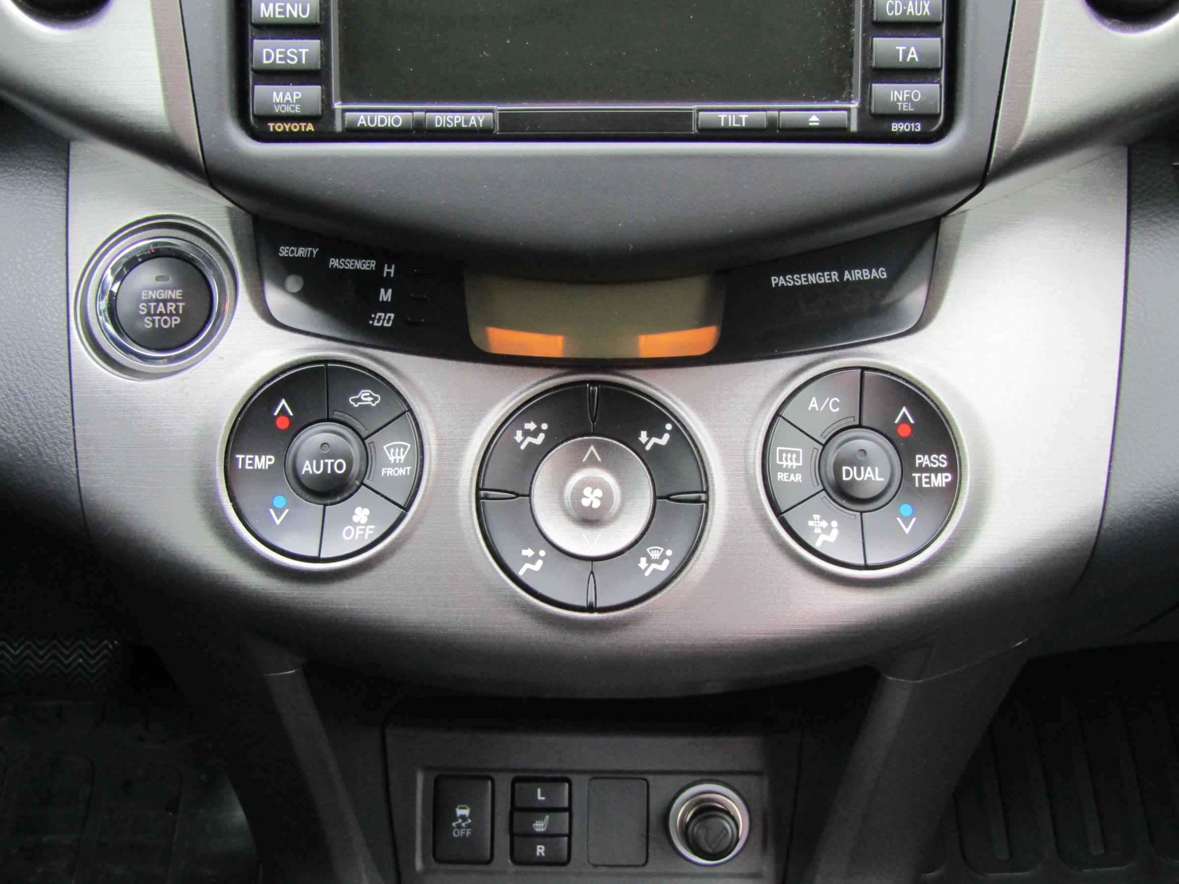 Toyota RAV4, 2010 - pohled č. 21