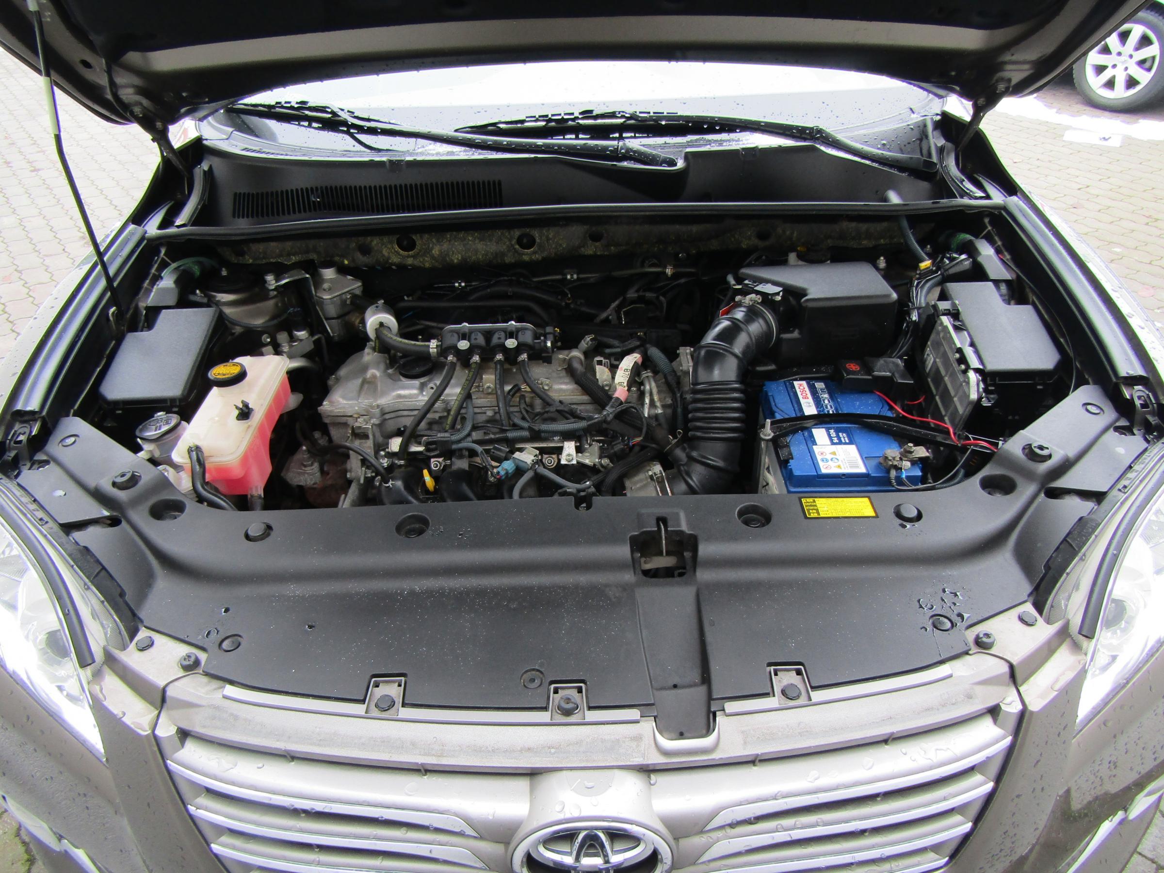 Toyota RAV4, 2010 - pohled č. 9