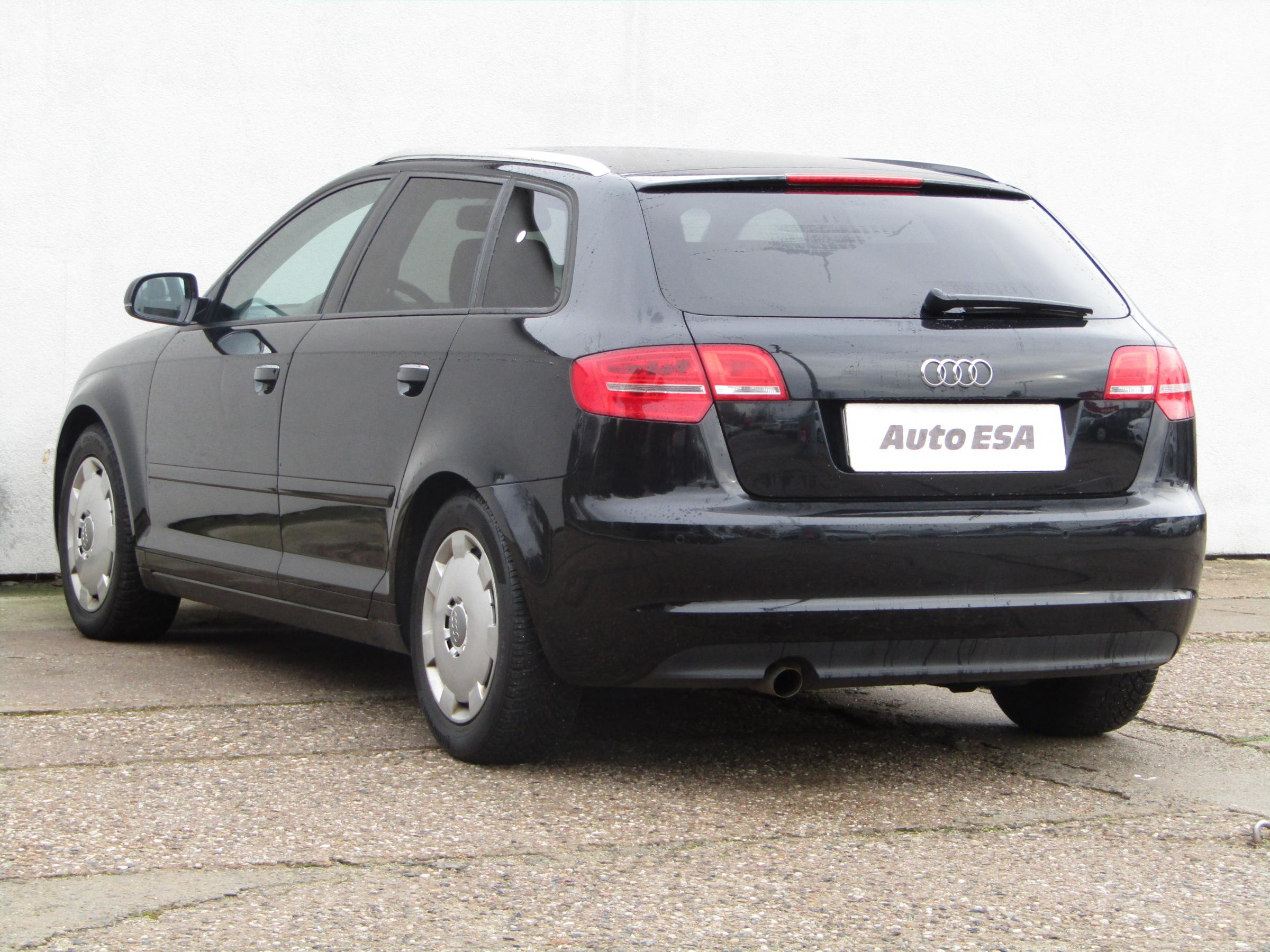 Audi A3, 2012 - pohled č. 5