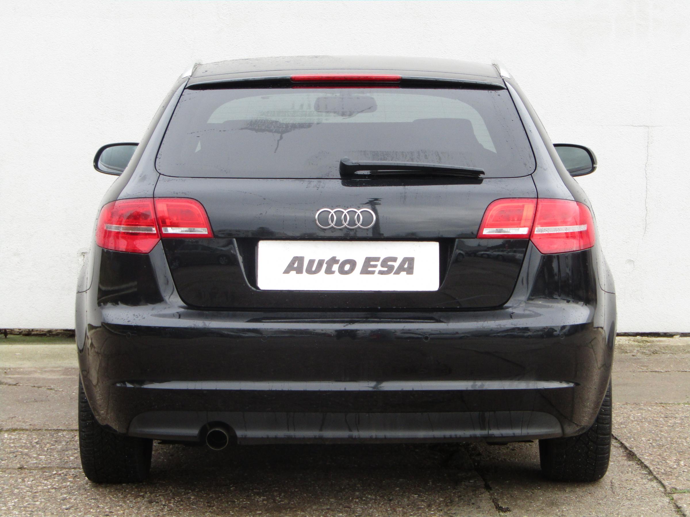 Audi A3, 2012 - pohled č. 6