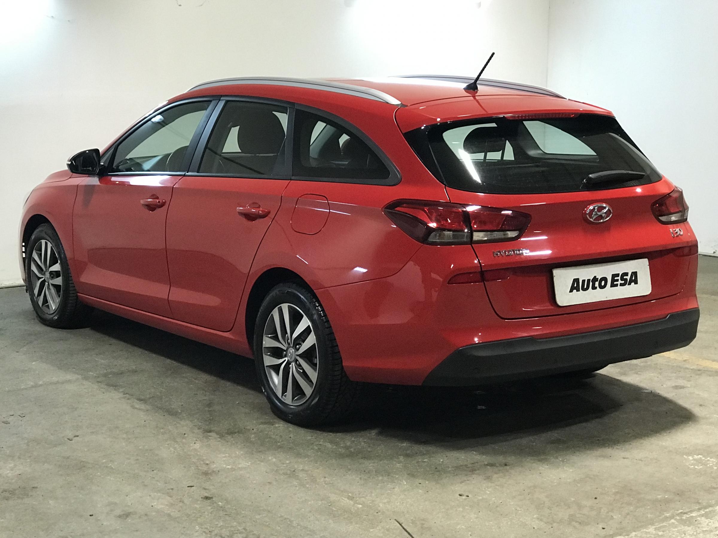Hyundai i30, 2019 - pohled č. 5