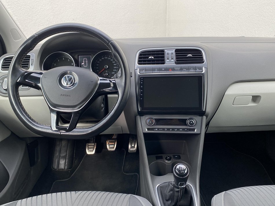 Volkswagen Polo 1.2 TSi Fresh