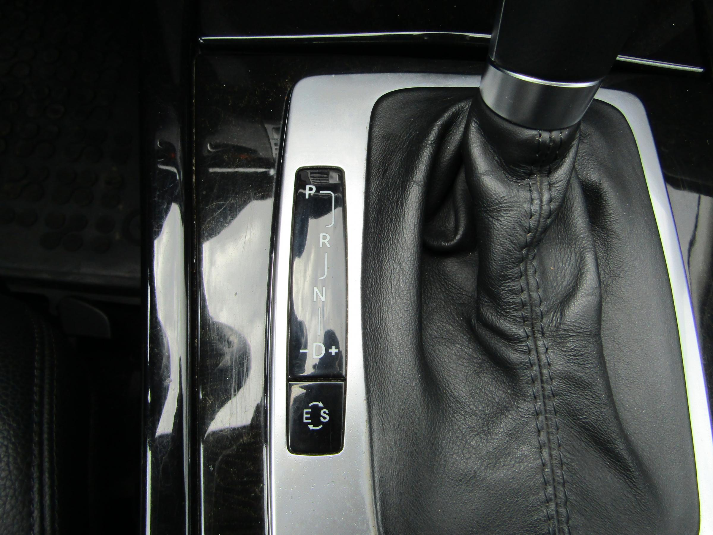 Mercedes-Benz Třída E, 2010 - pohled č. 17