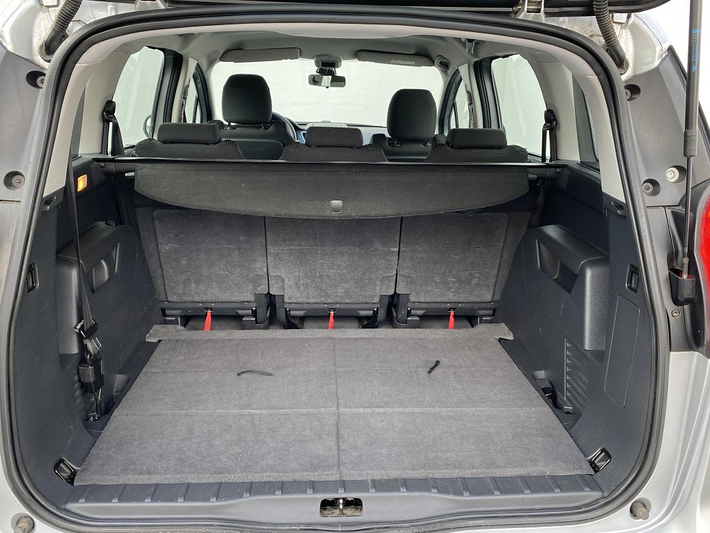 Peugeot 5008 1.6 16V 