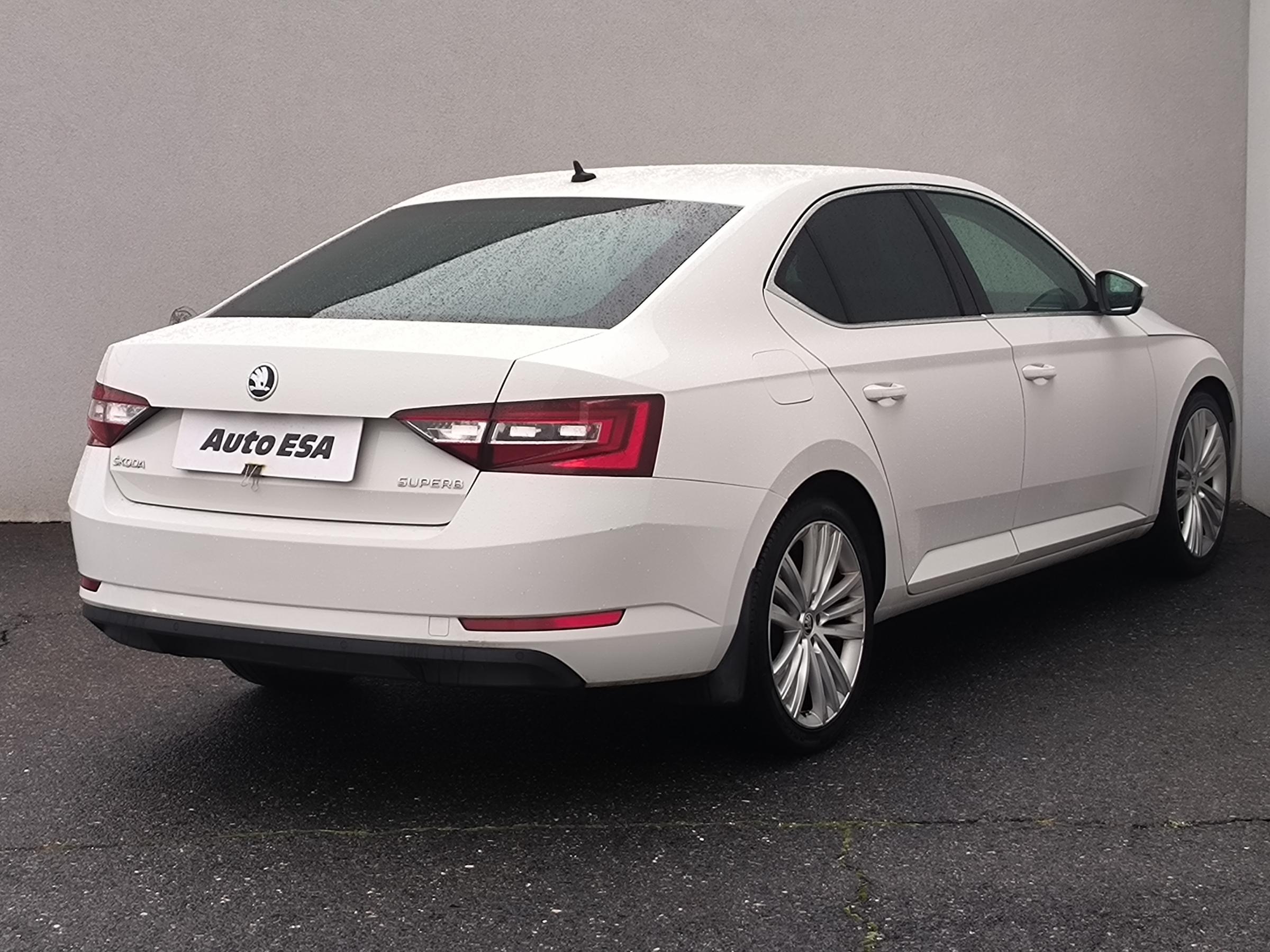 Škoda Superb III, 2015 - pohled č. 4