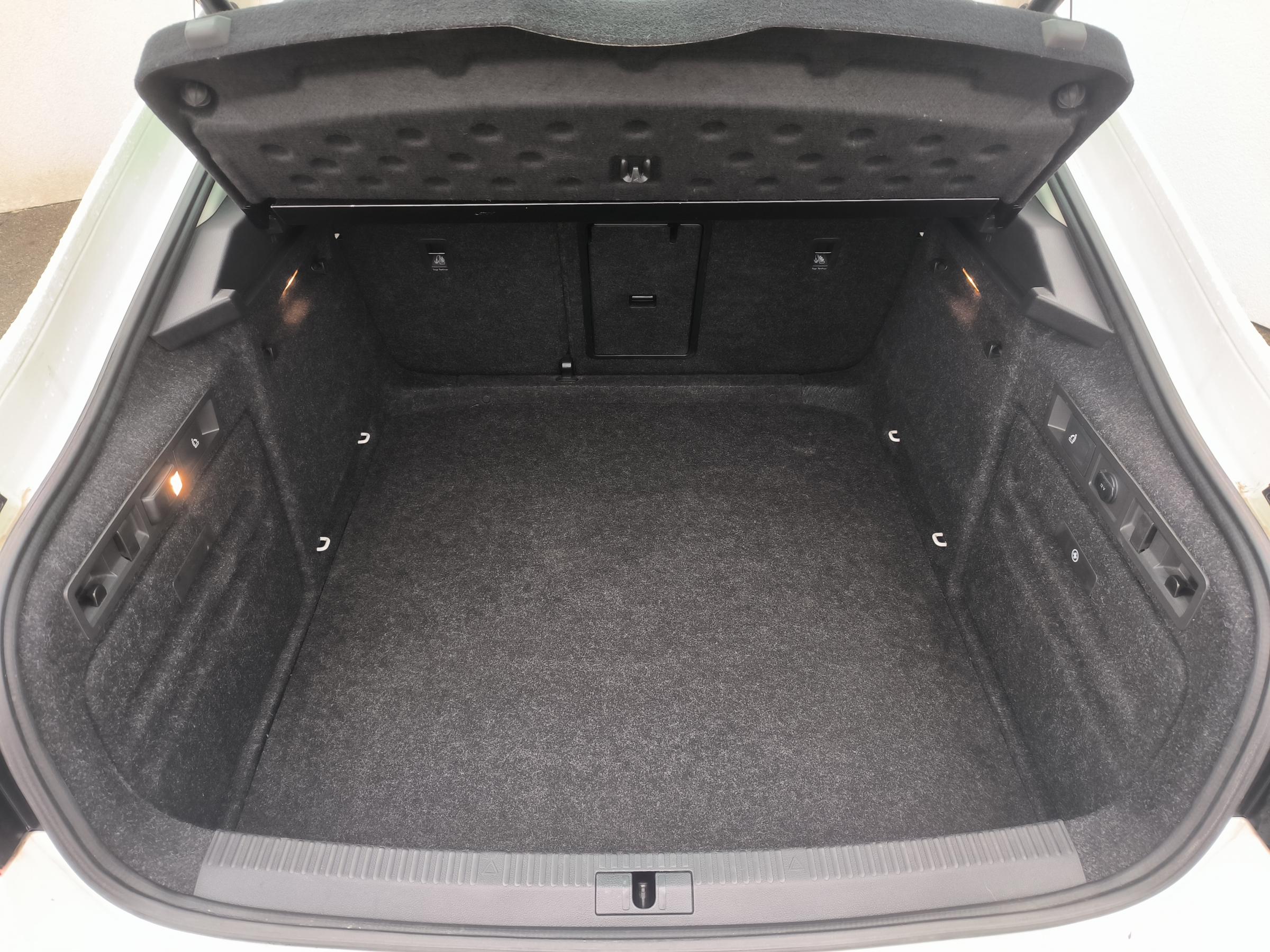 Škoda Superb III, 2015 - pohled č. 7