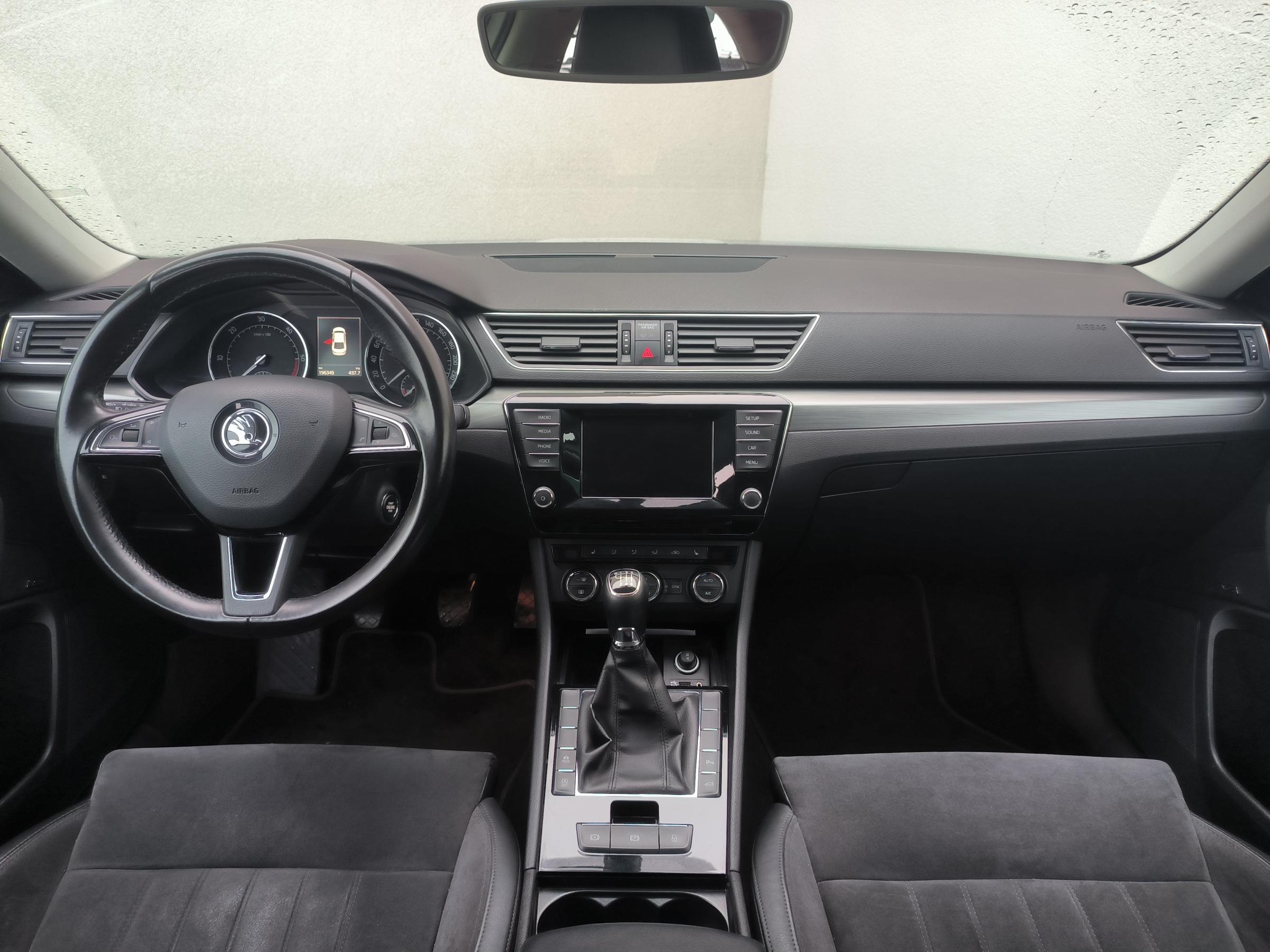 Škoda Superb III, 2015 - pohled č. 8