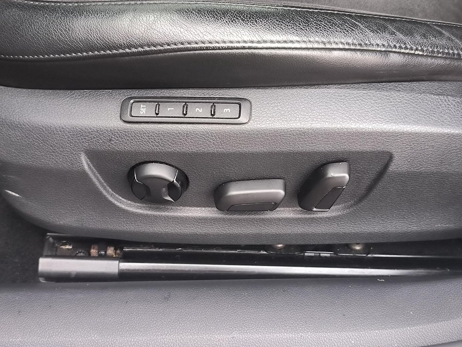 Škoda Superb III 1.6TDi Style