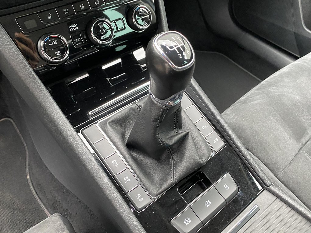 Škoda Superb III 2.0TDi Style