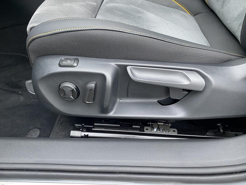 Škoda Superb IV 2.0 TDi Selection