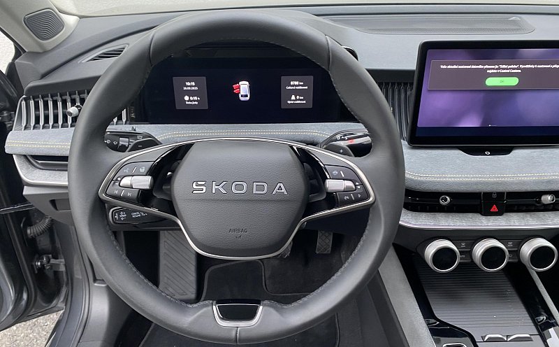 Škoda Superb IV 2.0 TDi Selection