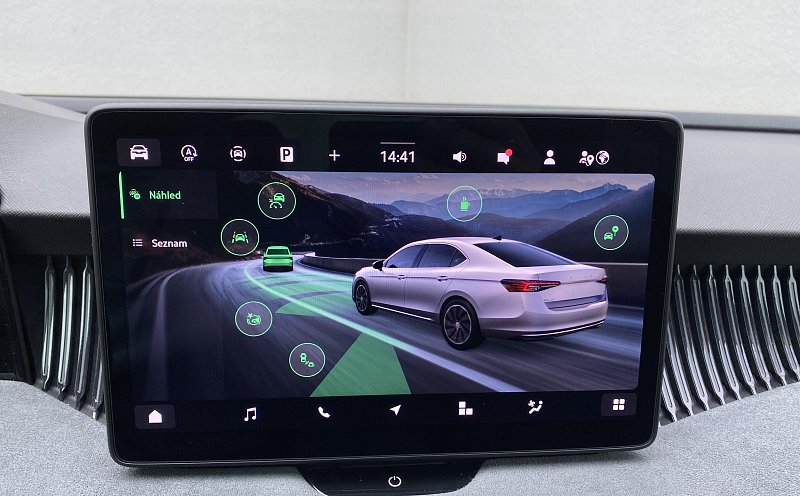 Škoda Superb IV 2.0 TDi Selection