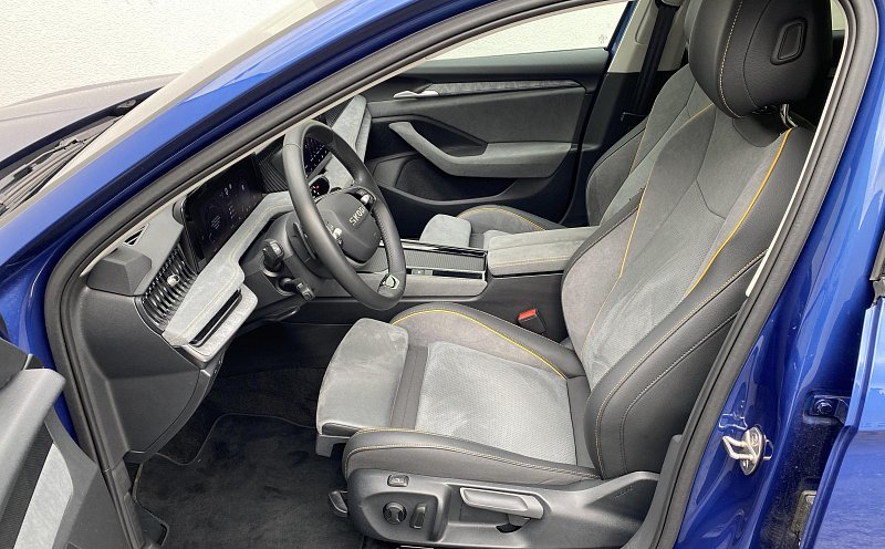 Škoda Superb IV 2.0 TDi Selection