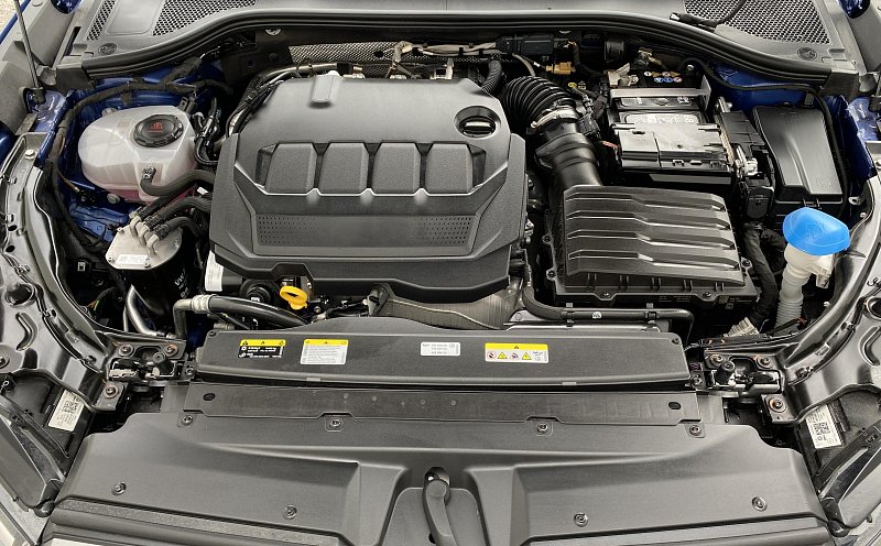 Škoda Superb IV 2.0 TDi Selection