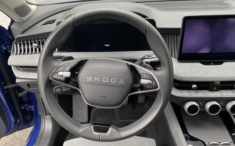 Škoda Superb IV 2.0 TDi Selection