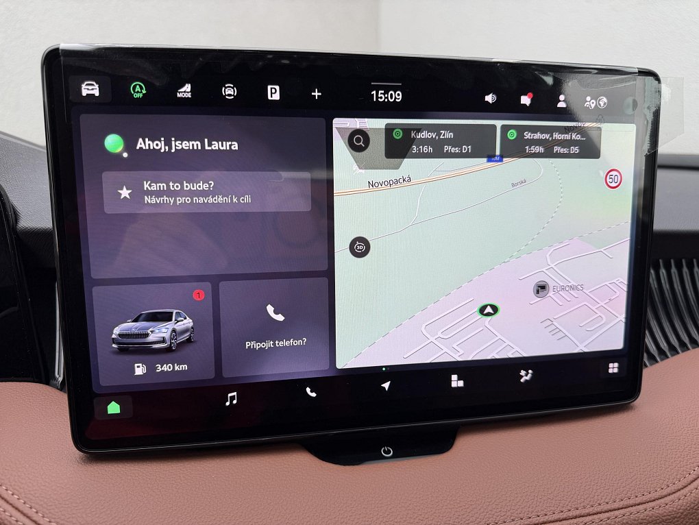 Škoda Superb IV 2.0 TSi L&K