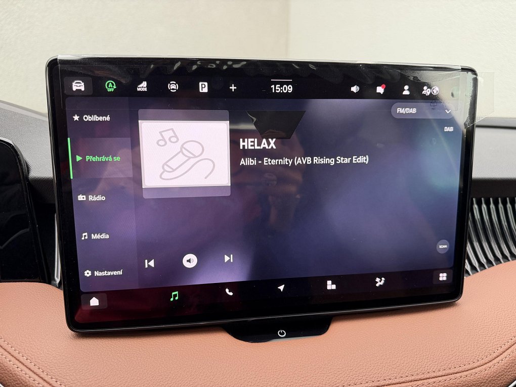 Škoda Superb IV 2.0 TSi L&K