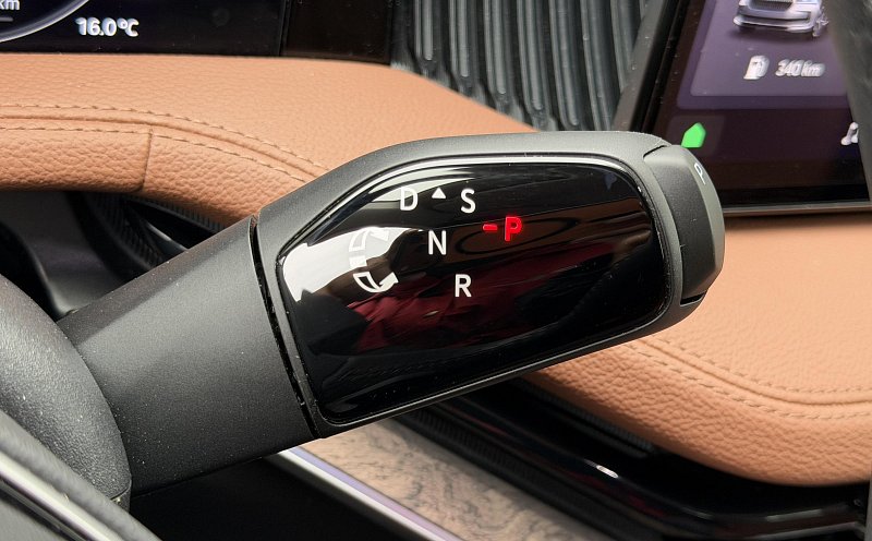 Škoda Superb IV 2.0 TSi L&K