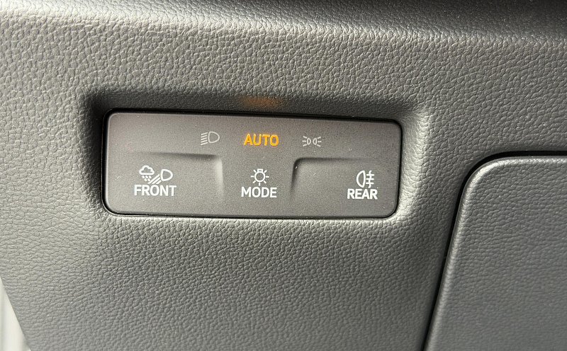 Škoda Superb IV 2.0 TSi L&K