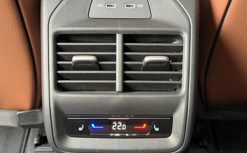 Škoda Superb IV 2.0 TSi L&K