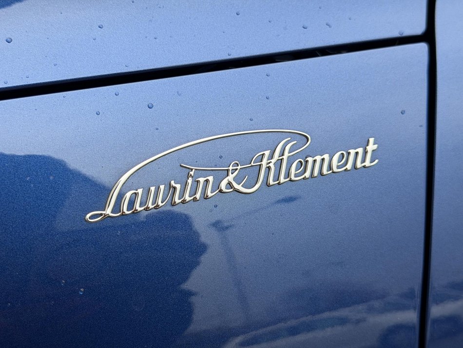 Škoda Superb IV 2.0 TSi L&K