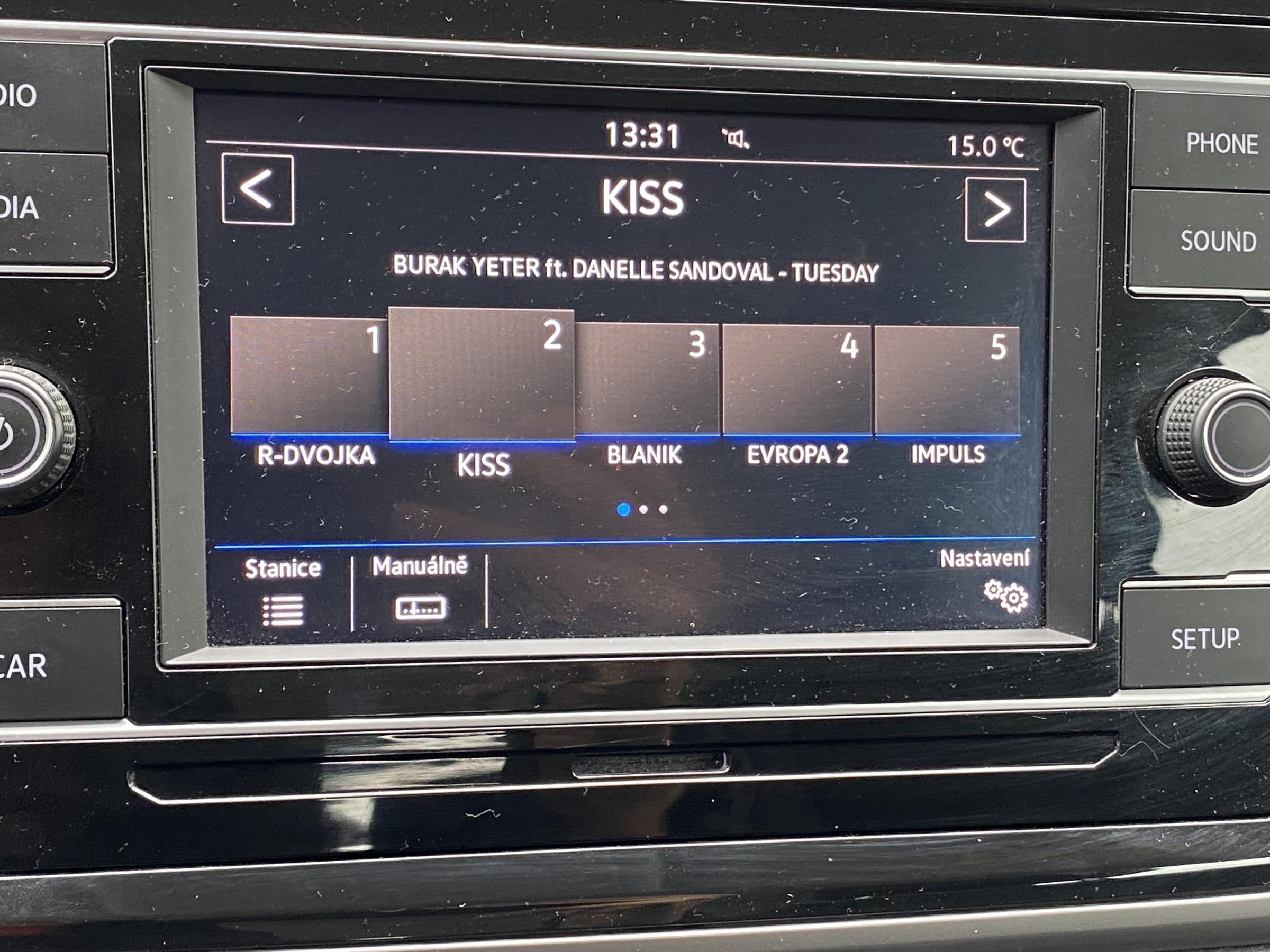 Volkswagen Touran, 2019 - pohled č. 15