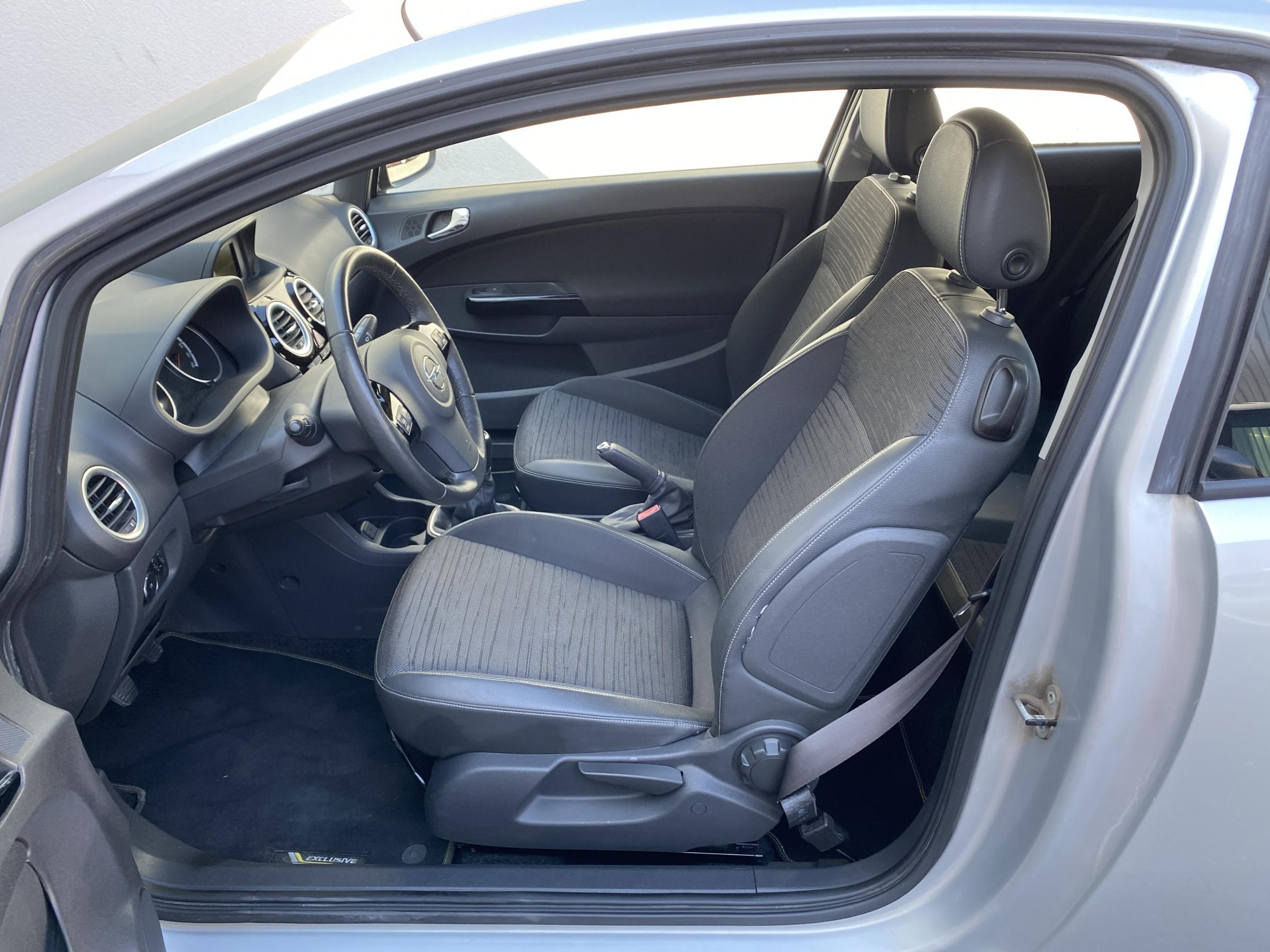 Peugeot 308, 2012 - pohled č. 11