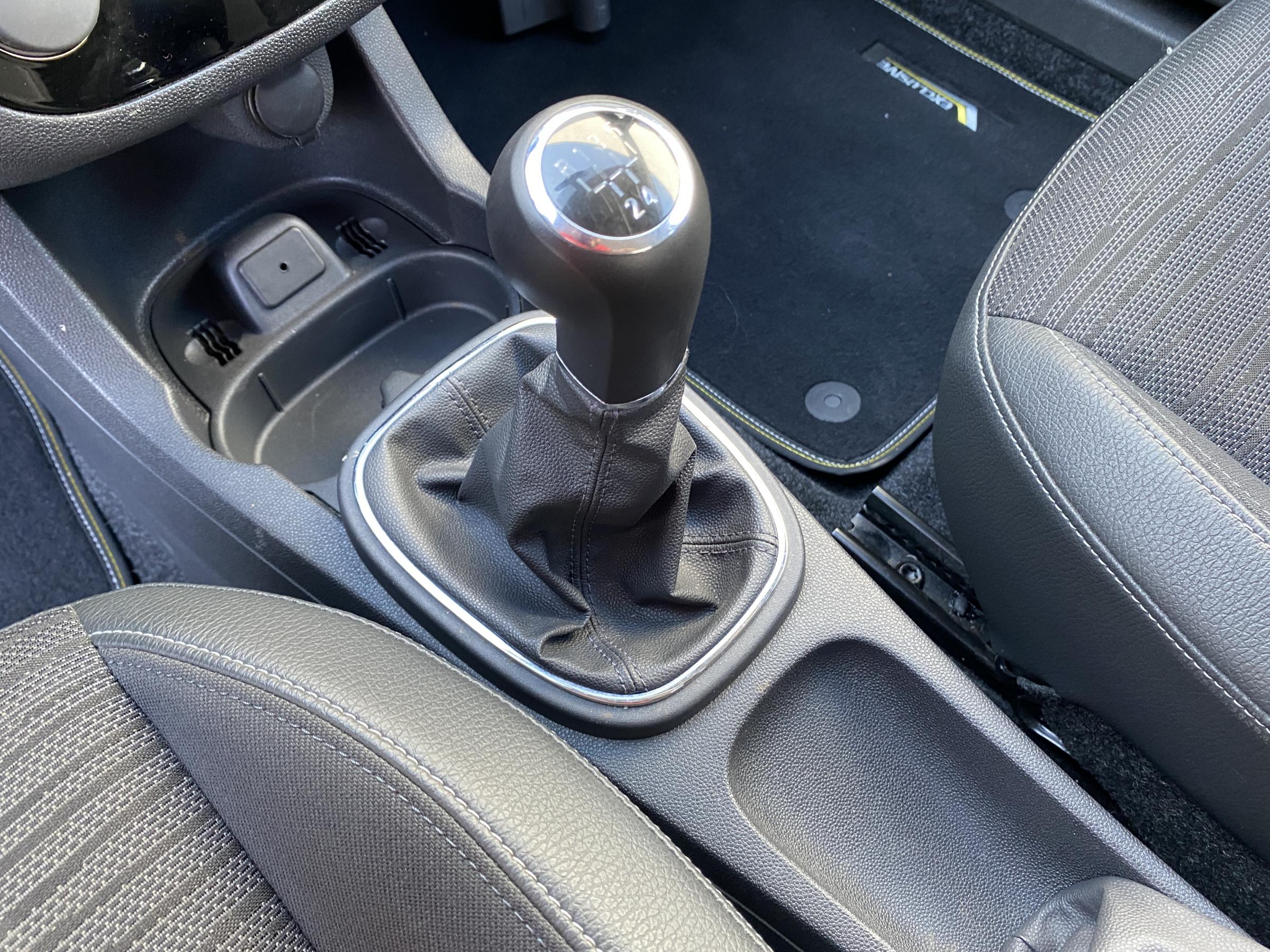 Peugeot 308, 2012 - pohled č. 16