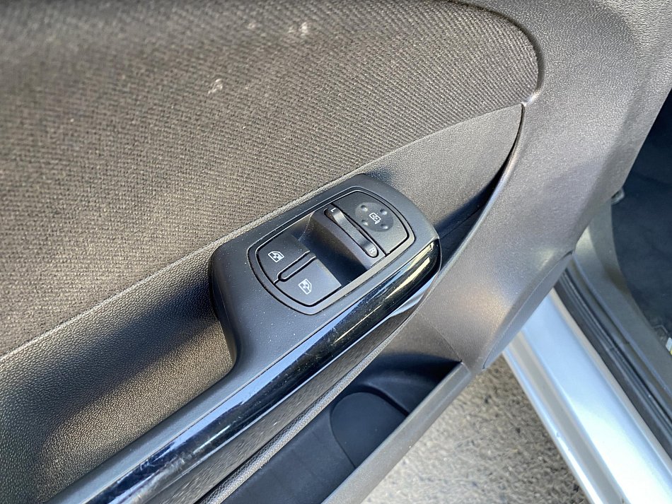 Peugeot 308 1.6 VTi  SW