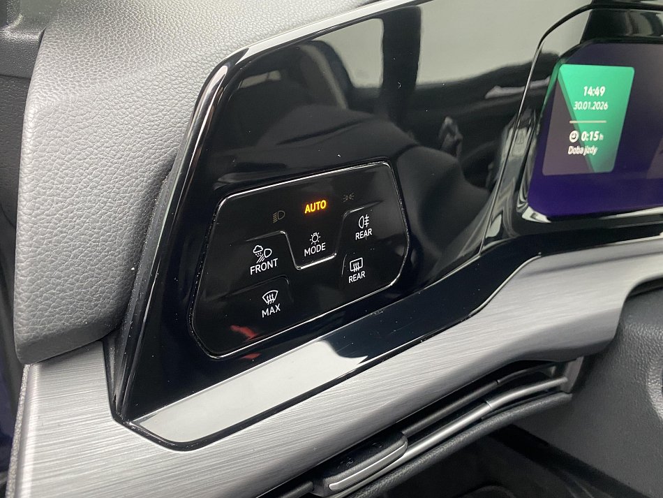 Volkswagen Golf 1.5 e-TSi Style