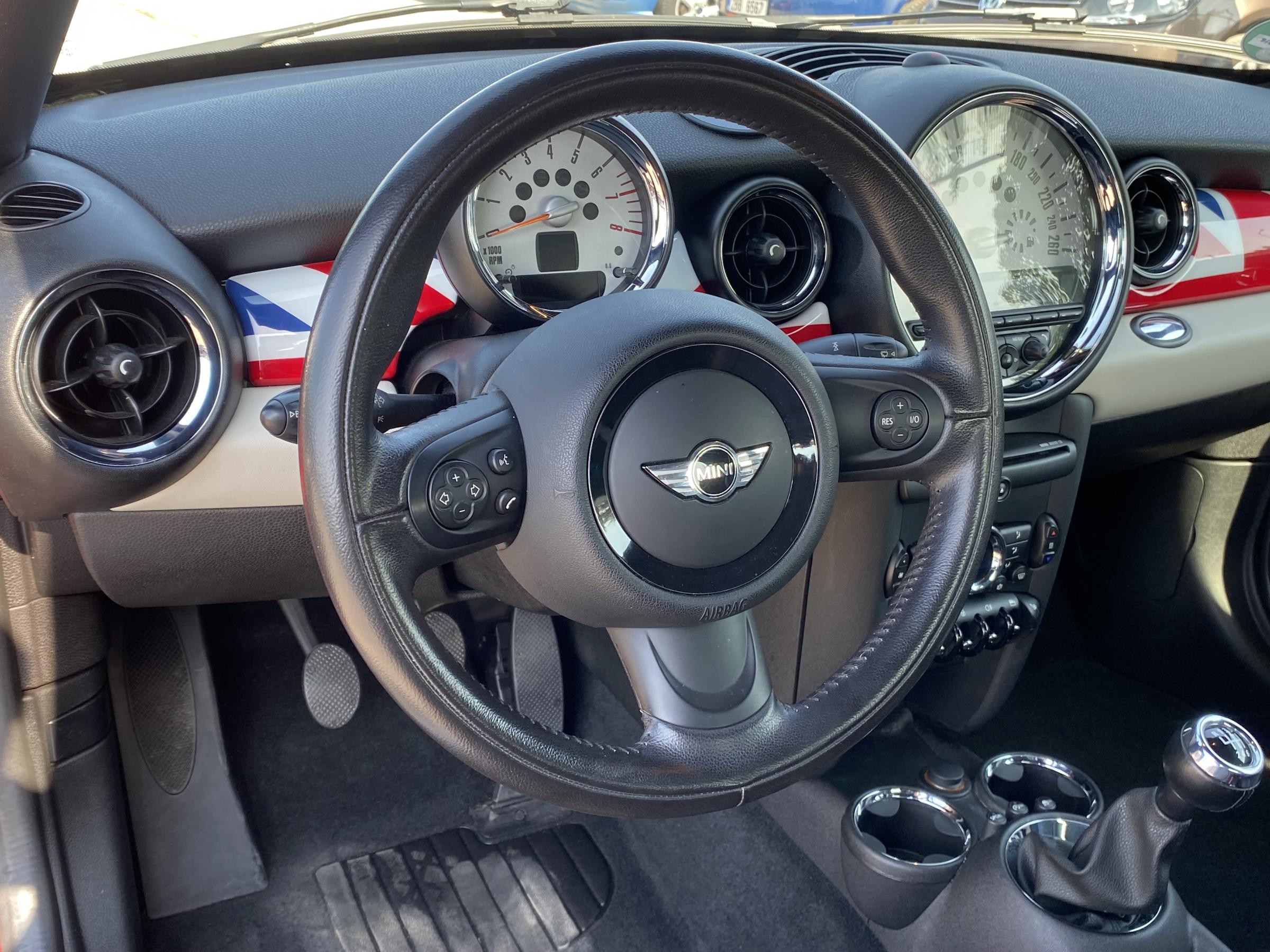 Mini Cooper, 2012 - pohled č. 12