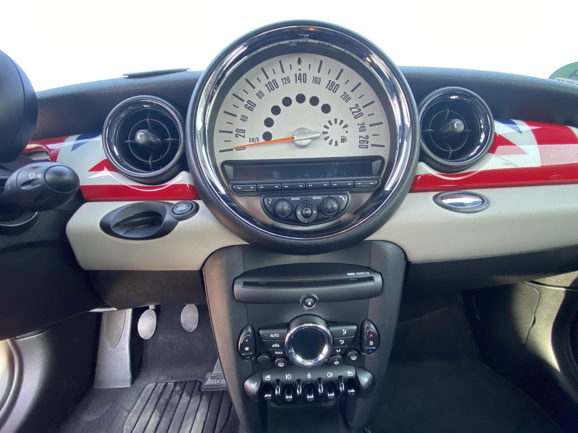 Mini Cooper, 2012 - pohled č. 9