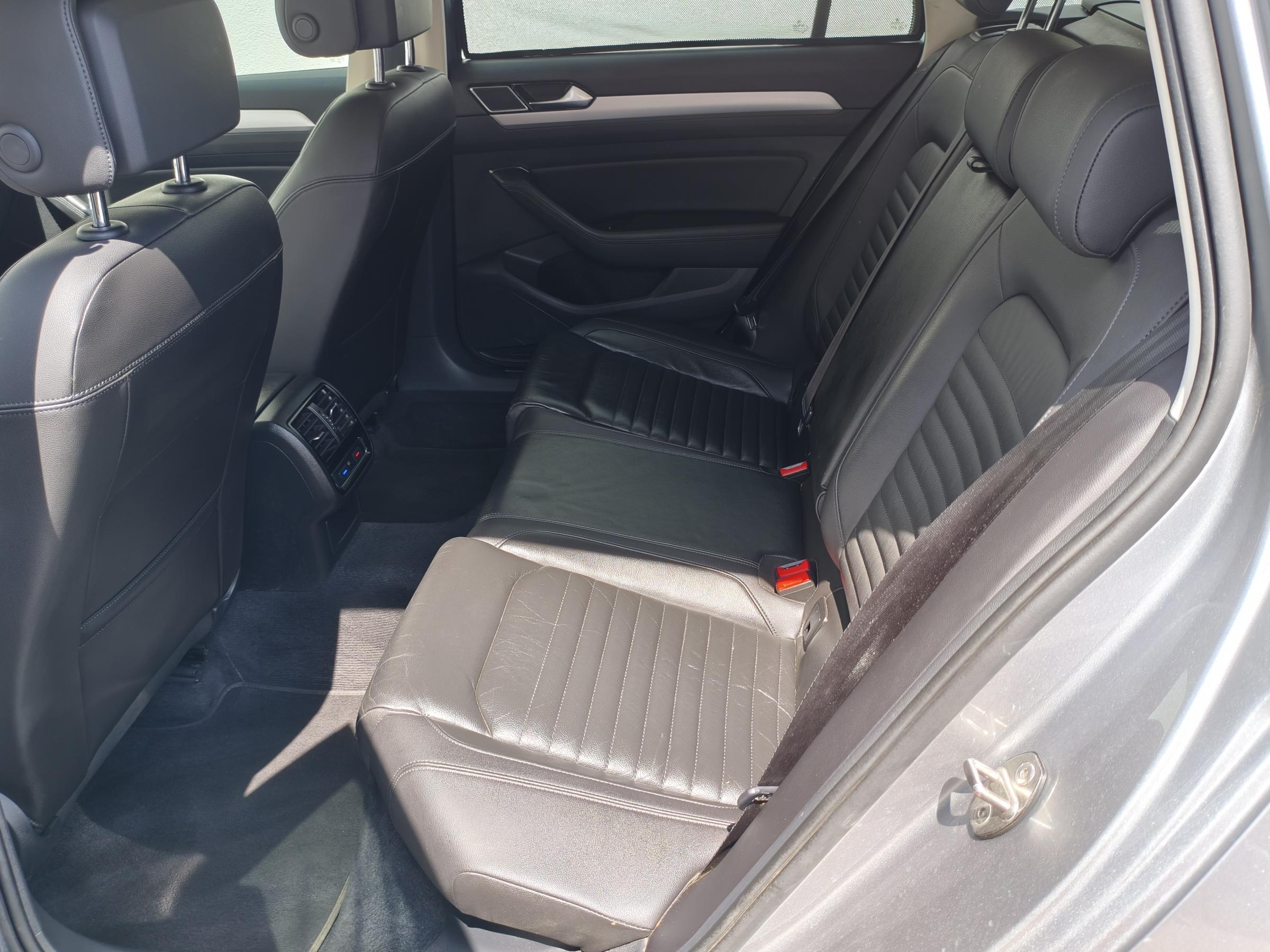 Volkswagen Passat, 2019 - pohled č. 15