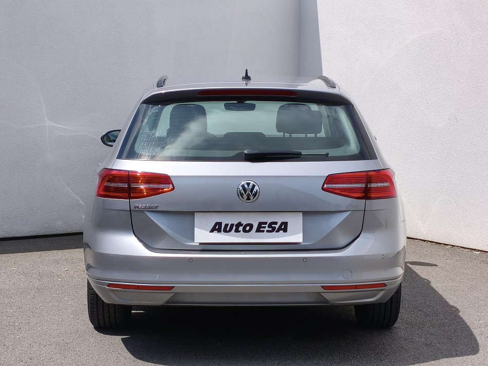 Volkswagen Passat 1.6 TDI Comfortline
