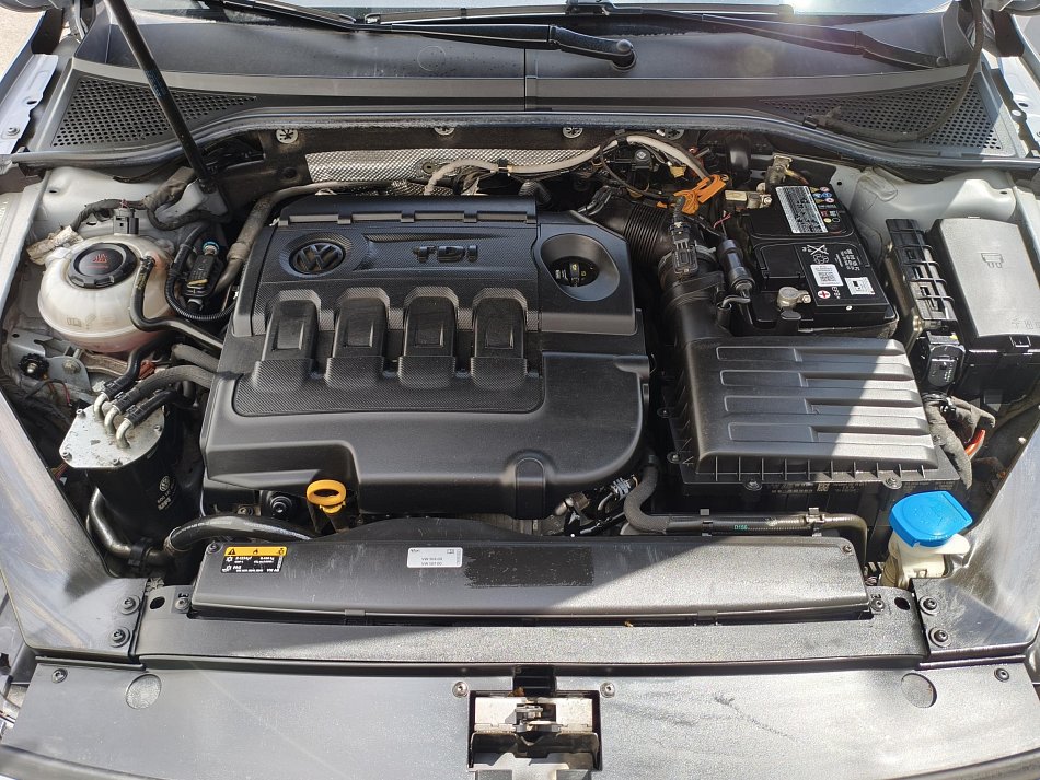 Volkswagen Passat 1.6 TDI Comfortline