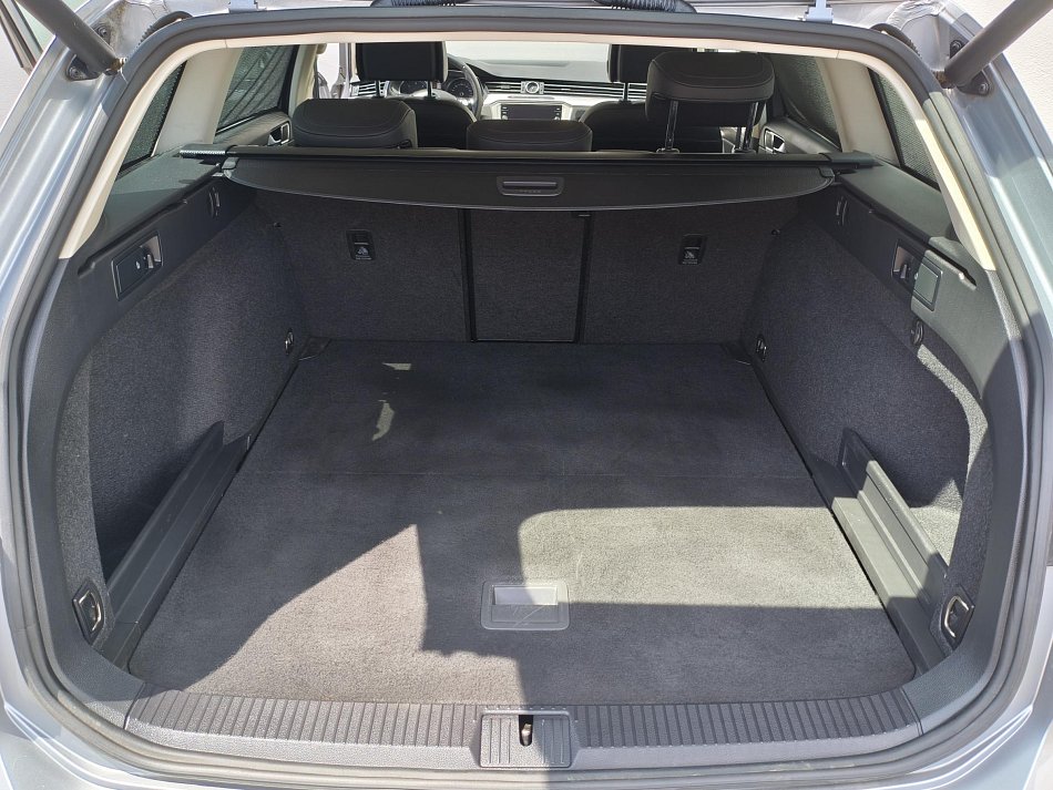 Volkswagen Passat 1.6 TDI Comfortline