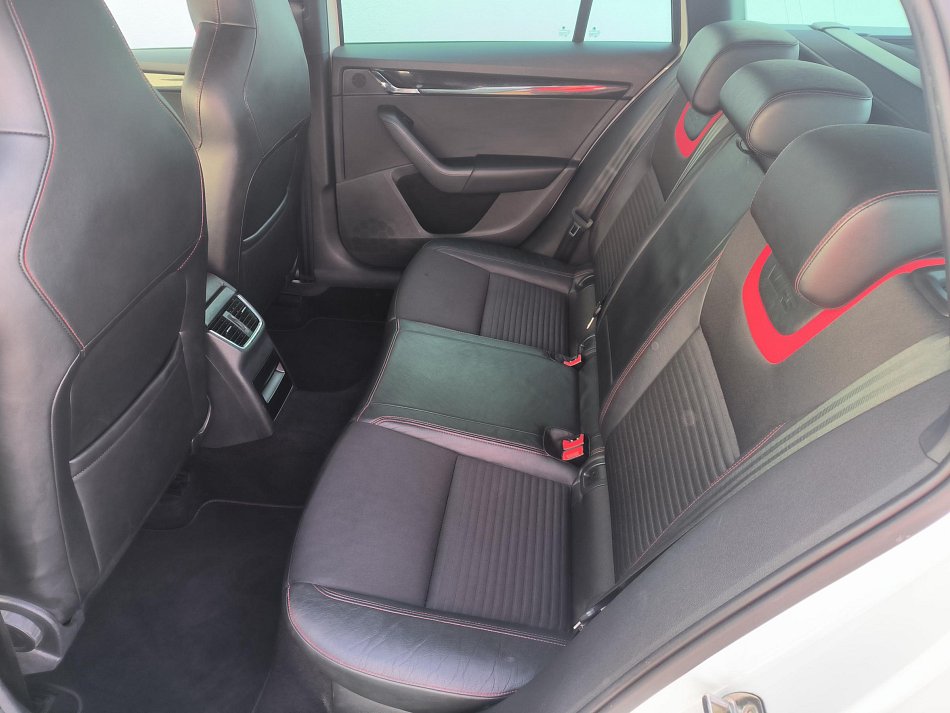 Škoda Octavia III 2.0 TDi RS