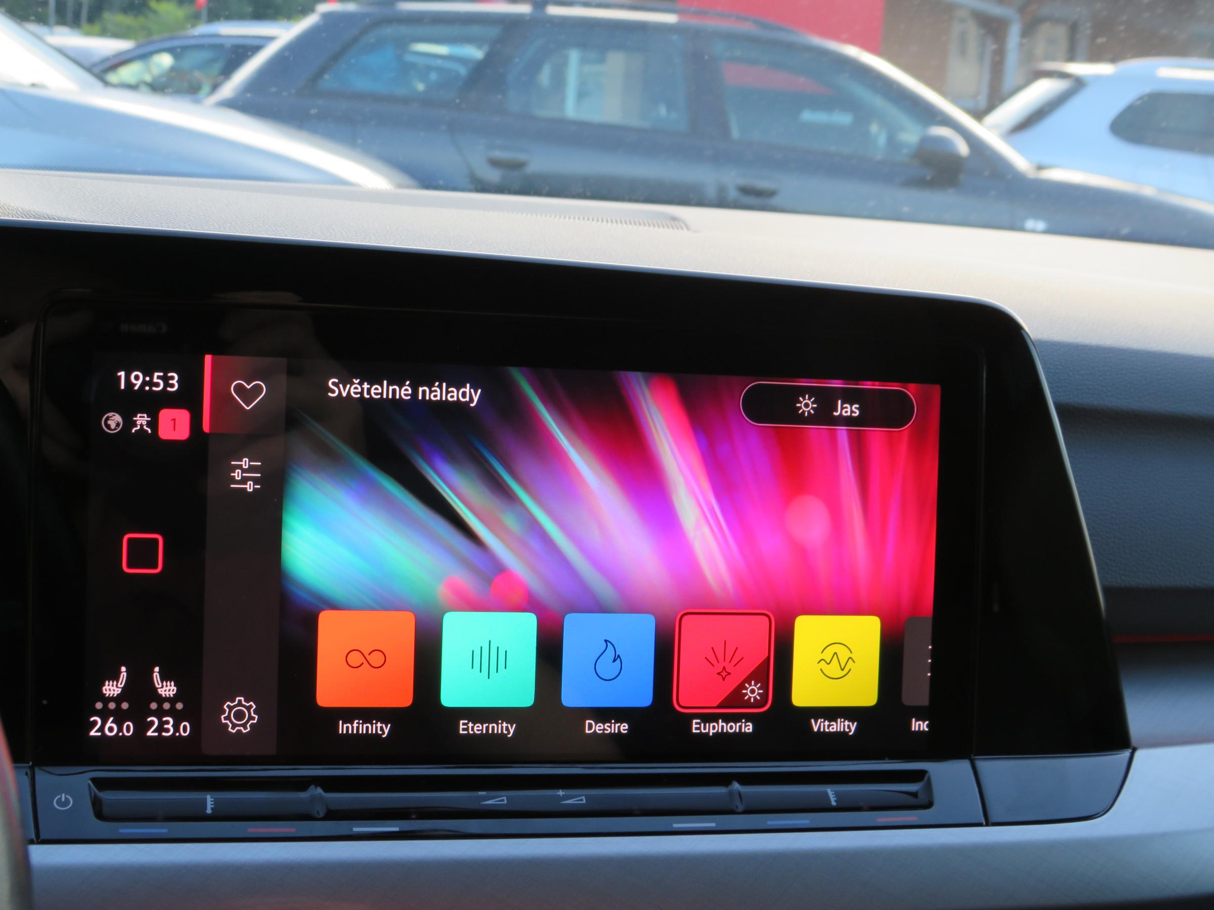 Volkswagen Golf, 2020 - pohled č. 26