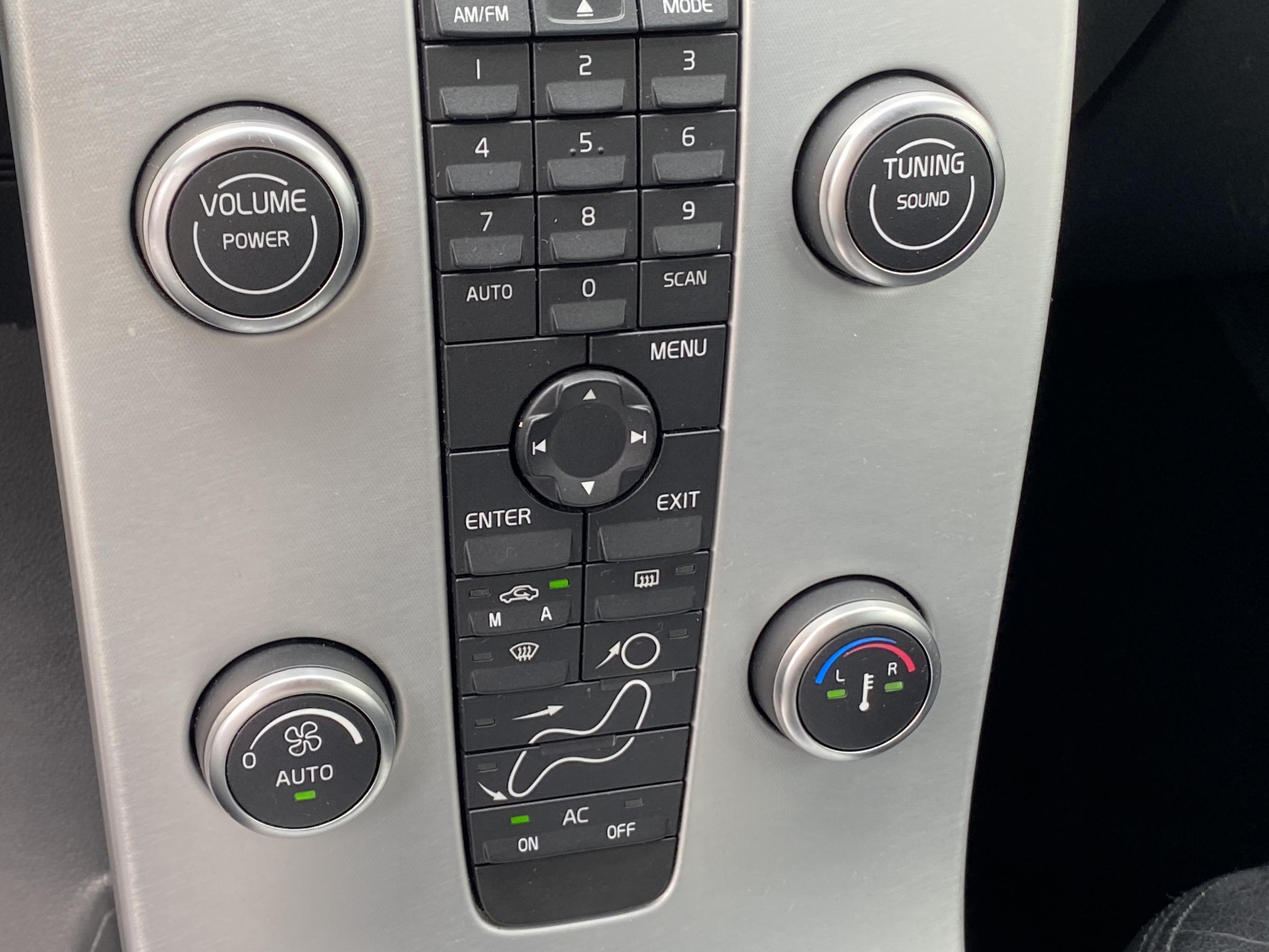 Volvo S40, 2010 - pohled č. 15