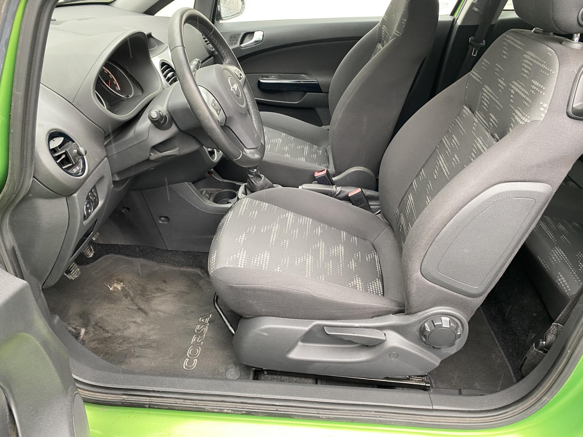 Opel Corsa, 2012 - pohled č. 10