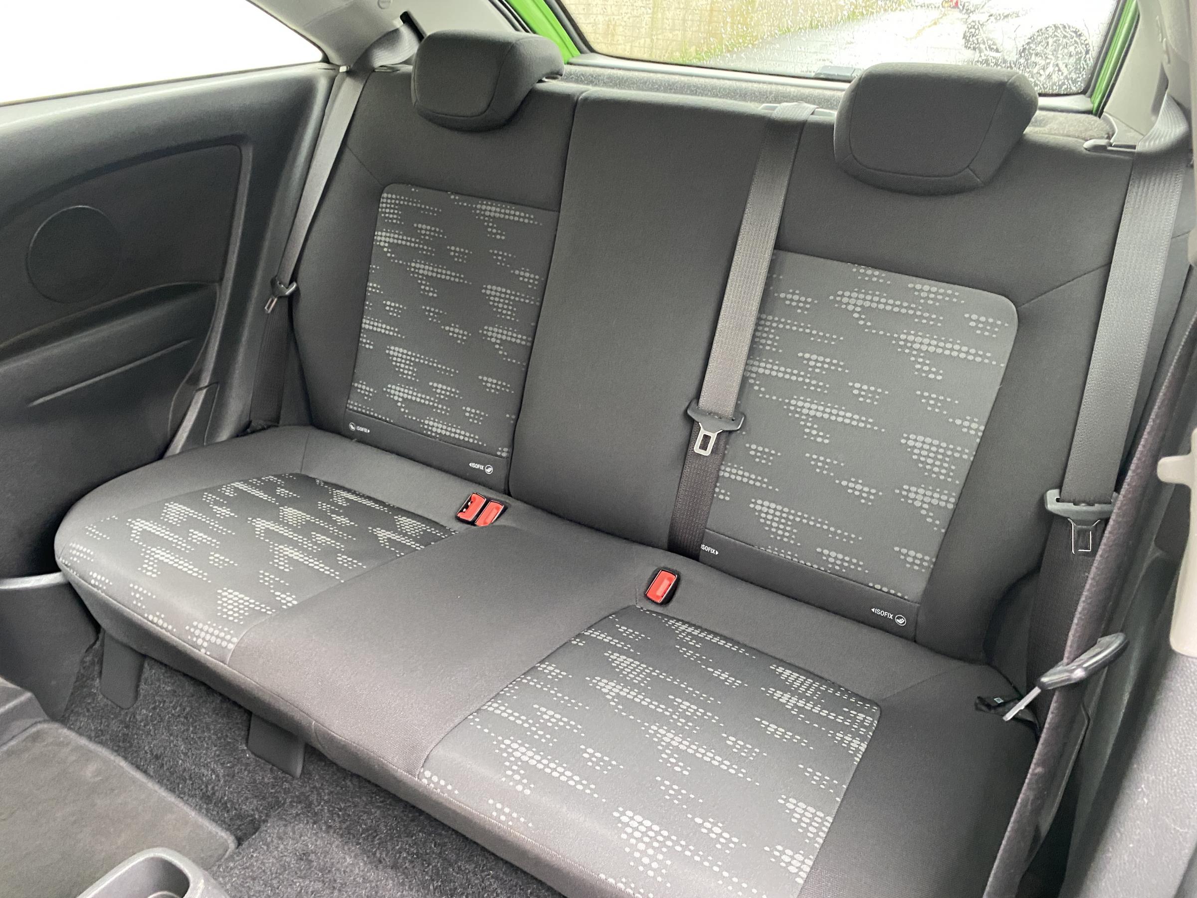 Opel Corsa, 2012 - pohled č. 11