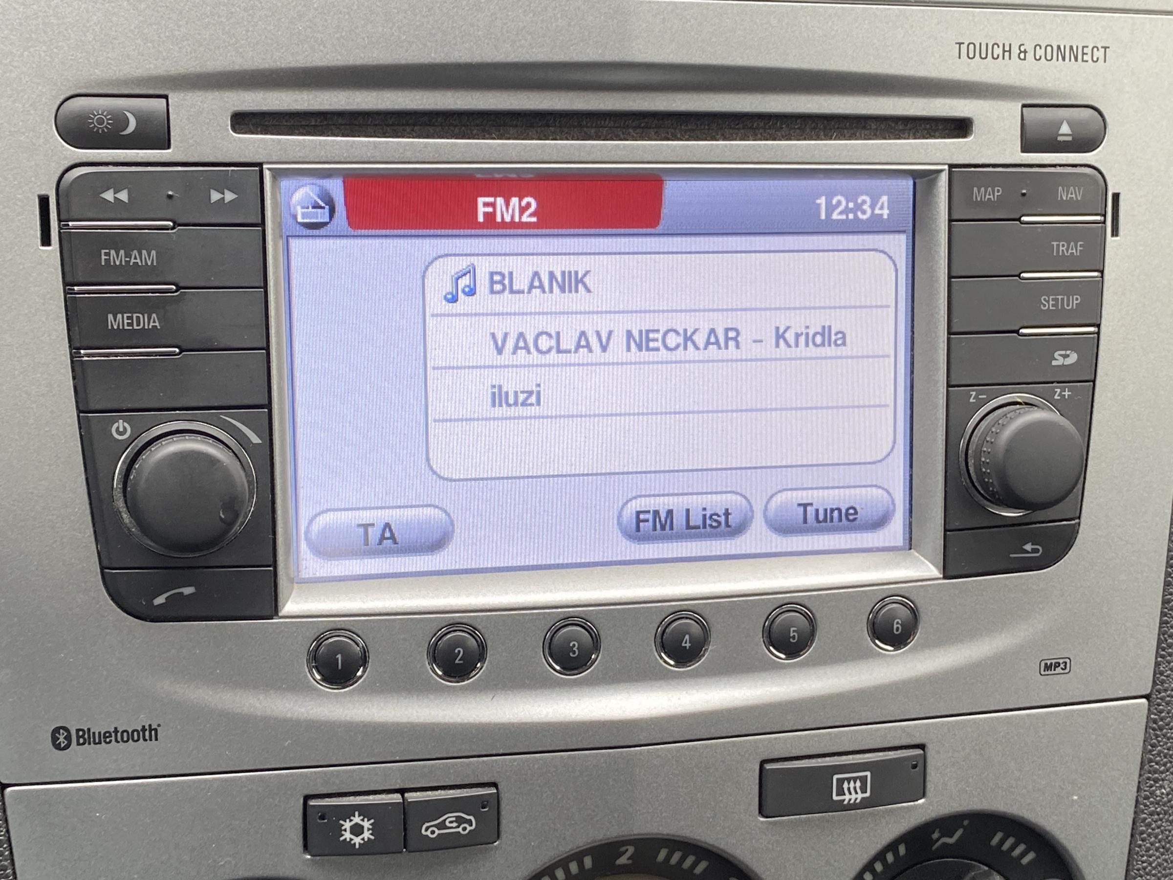 Opel Corsa, 2012 - pohled č. 19